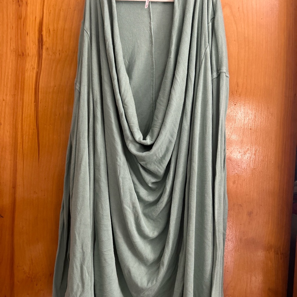 Free People, We The Free Cowl Top & Pants Set Size Small - Sage Green